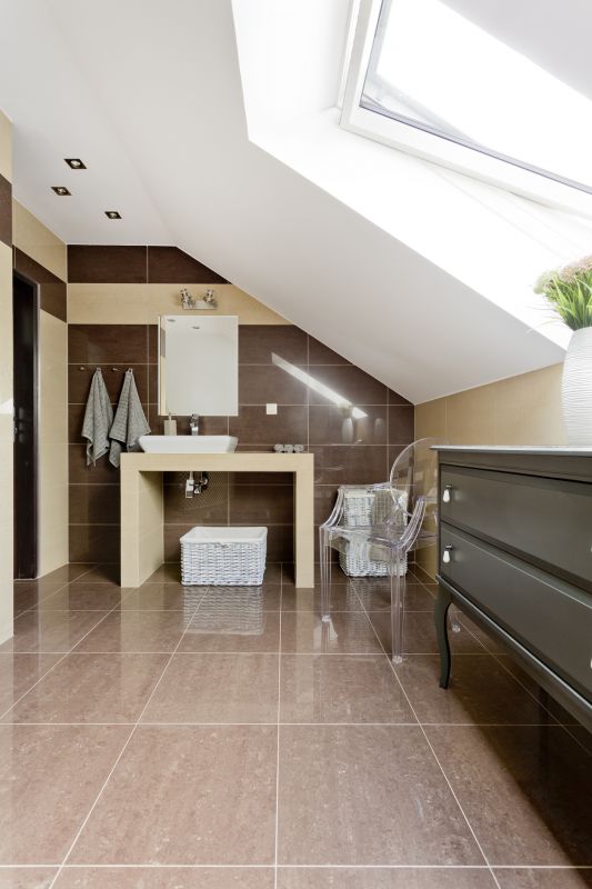 Bathroom with Custom Lighting Features